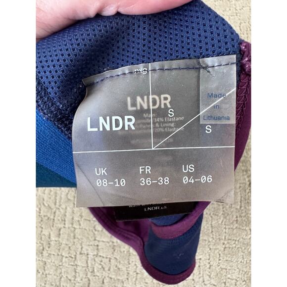 LNDR Spar Sports Bra BlackBerry Purple Blue Small - Picture 7 of 7